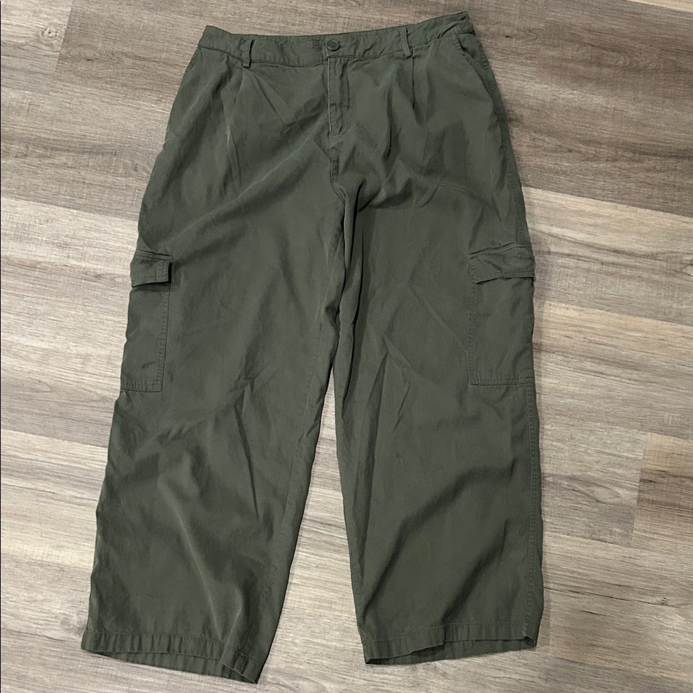Universal Thread Women's Olive Wide Leg Pants